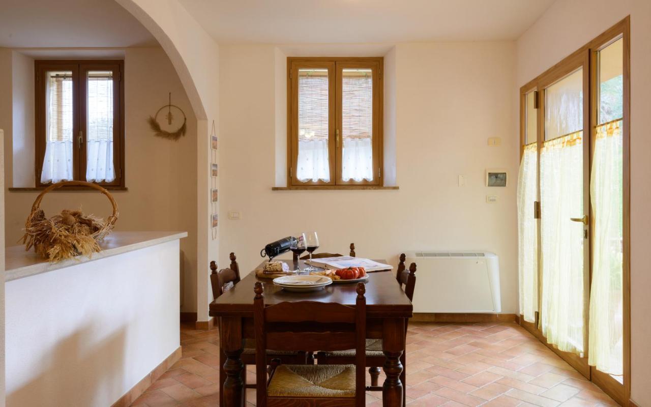 Agriturismo Le Crete - Appartamenti 阿夏诺 外观 照片